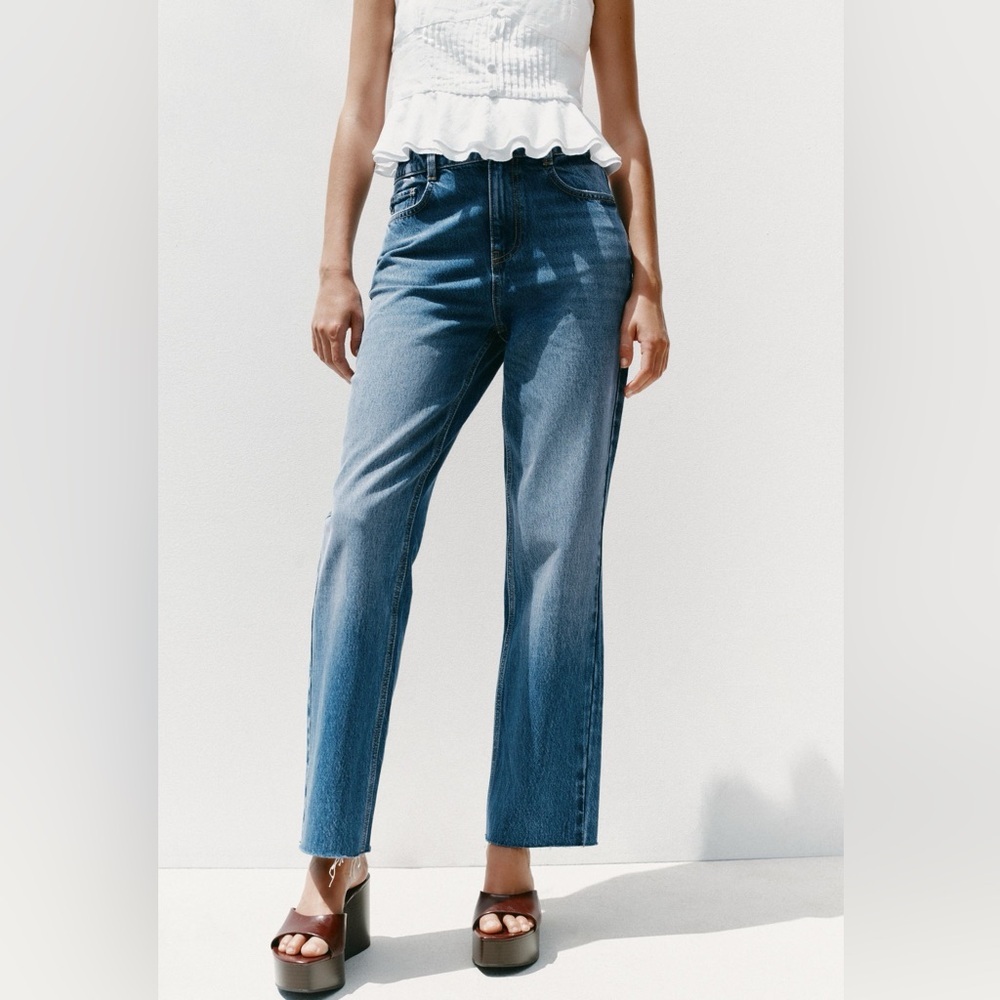ZARA HIGH WAIST STRAIGHT ANKLE JEANS Classic Blue Women's Jeans size 10